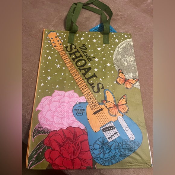 NWT Trader Joe’s 2023 Mystery Bag Alabama Reusable Bag - Picture 2 of 3
